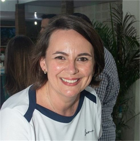 Renata Moura Camardella